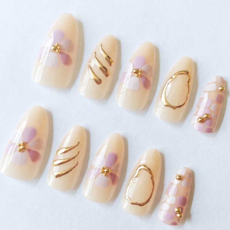 Others Light Purple Press-on Nails