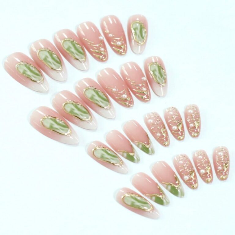 Others Jade Green & Gilded Press-On Nails