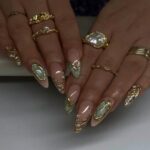 Others Jade Green & Gilded Press-On Nails