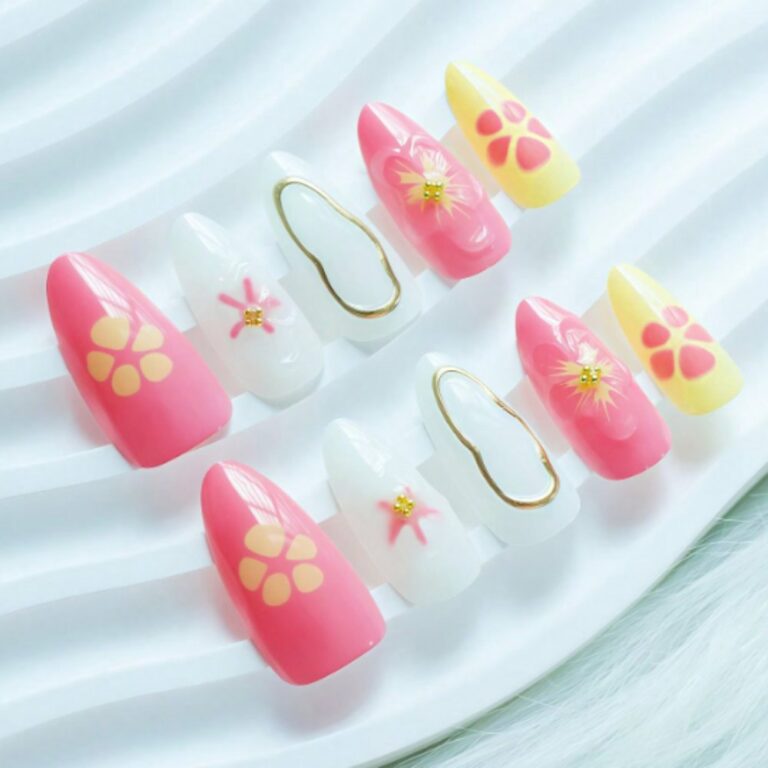 Flower Pattern Series Pink Flower Press-on Nails