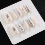 Others Silver & Gilded Press-On Nails