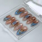 Others Blue Gilded Press-On Nails