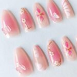 Others Pink and White Press-On Nails