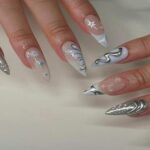 Others Silver & Gilded Press-On Nails